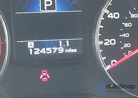 2013 Subaru Outback 2.5I Limited z USA, uszkodzony, nr VIN 4S4BRBKC0D3253353